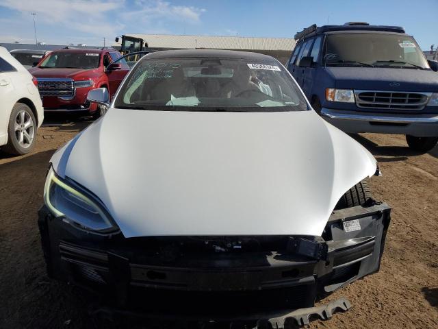 5YJSA1E29JF300175 - 2018 TESLA MODEL S 白色 照片 5