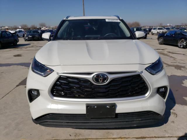 5TDGZRAH7MS529011 - 2021 TOYOTA HIGHLANDER XLE WHITE photo 5