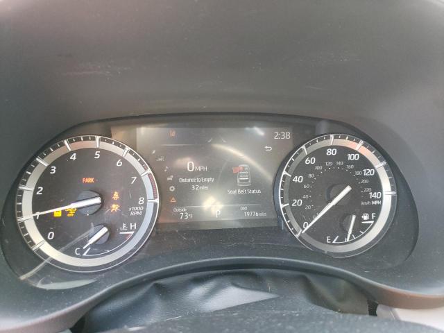 5TDGZRAH7MS529011 - 2021 TOYOTA HIGHLANDER XLE WHITE photo 9