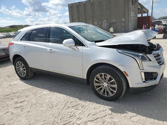 1GYKNBRS5HZ113387 - 2017 CADILLAC XT5 LUXURY SILVER photo 4