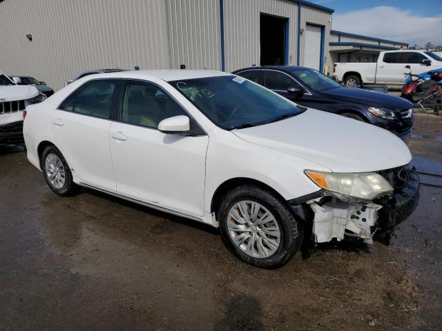 4T1BF1FK9CU525444 - 2012 TOYOTA CAMRY BASE WHITE photo 4