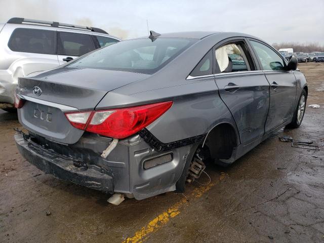 5NPEB4AC6DH755422 - 2013 HYUNDAI SONATA GLS GRAY photo 3