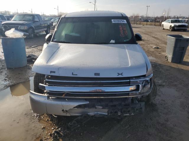 2FMGK5B81EBD18381 - 2014 FORD FLEX SE SILVER photo 5