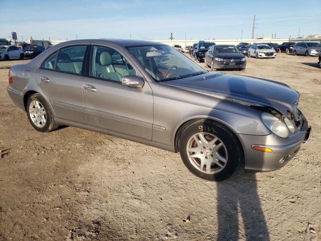 WDBUF65J24A528271 - 2004 MERCEDES-BENZ E 320 SILVER photo 4