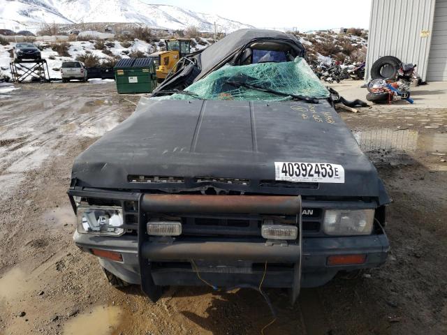 1N6ND16Y6KC368842 - 1989 NISSAN D21 KING CAB BLACK photo 5