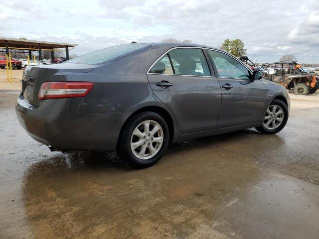 4T4BF3EK4BR129696 - 2011 TOYOTA CAMRY BASE GRAY photo 3