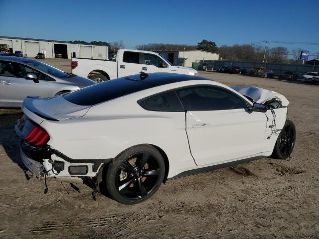 1FA6P8CF1M5101633 - 2021 FORD MUSTANG GT WHITE photo 3