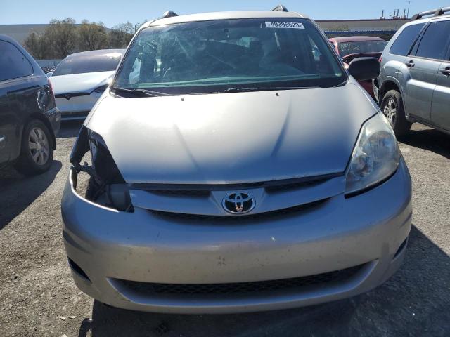 5TDZK23C87S087821 - 2007 TOYOTA SIENNA CE SILVER photo 5