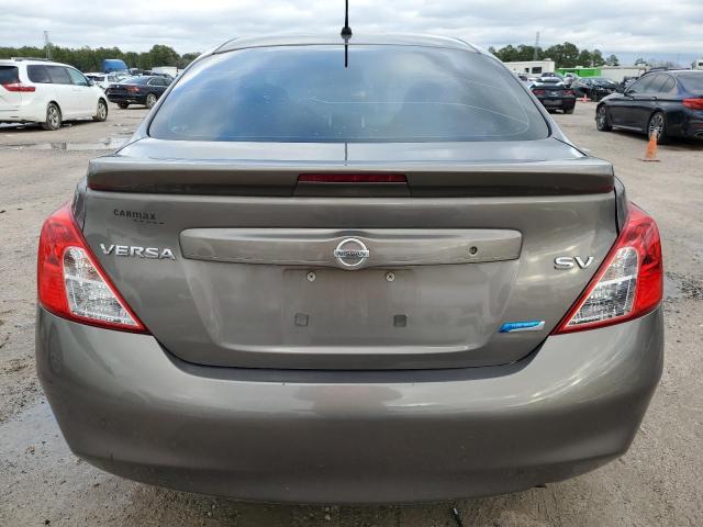 3N1CN7APXEL837967 - 2014 NISSAN VERSA S GRAY photo 6