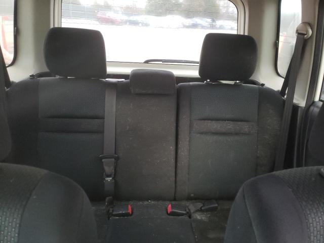 JTLKT324764095373 - 2006 TOYOTA SCION XB Weiß Foto 10