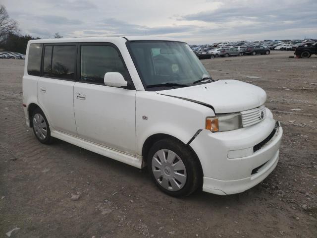 JTLKT324764095373 - 2006 TOYOTA SCION XB Weiß Foto 4