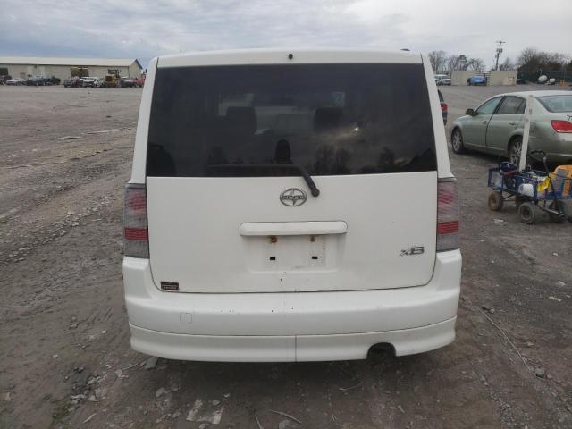 JTLKT324764095373 - 2006 TOYOTA SCION XB Weiß Foto 6