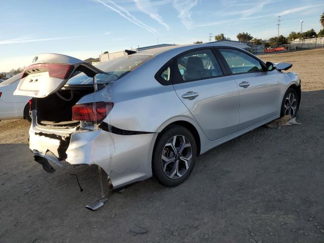 3KPF24AD3KE049202 - 2019 KIA FORTE FE SILVER photo 3