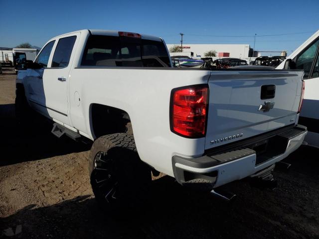 1GC1CWEG8JF144690 - 2018 CHEVROLET SILVERADO C2500 HEAVY DUTY LTZ WHITE photo 3