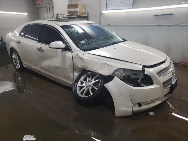 1G1ZE5E78A4105030 - 2010 CHEVROLET MALIBU LTZ თეთრი ფოტო 4