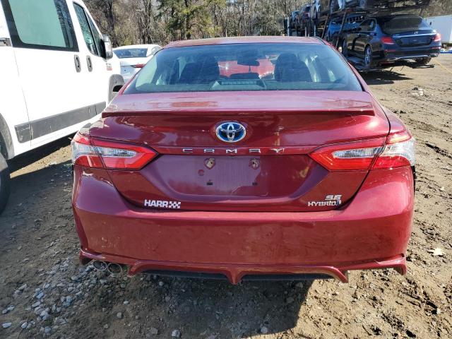 4T1B21HK8JU502484 - 2018 TOYOTA CAMRY HYBRID RED photo 6