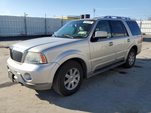 5LMFU28R24LJ38276 - 2004 LINCOLN NAVIGATOR 银色 照片 1