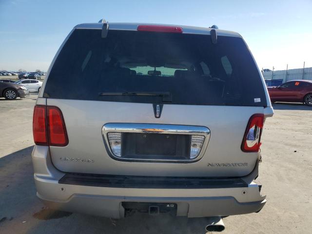 5LMFU28R24LJ38276 - 2004 LINCOLN NAVIGATOR 银色 照片 6