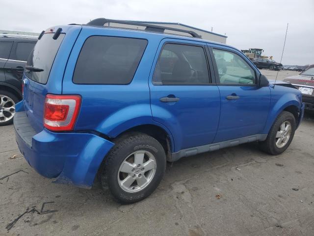 1FMCU0D72BKB50400 - 2011 FORD ESCAPE XLT BLUE photo 3