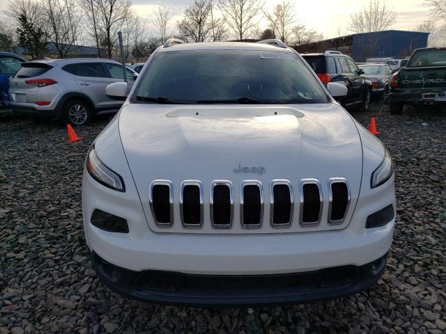 1C4PJMCB0GW145031 - 2016 JEEP CHEROKEE LATITUDE WHITE photo 5