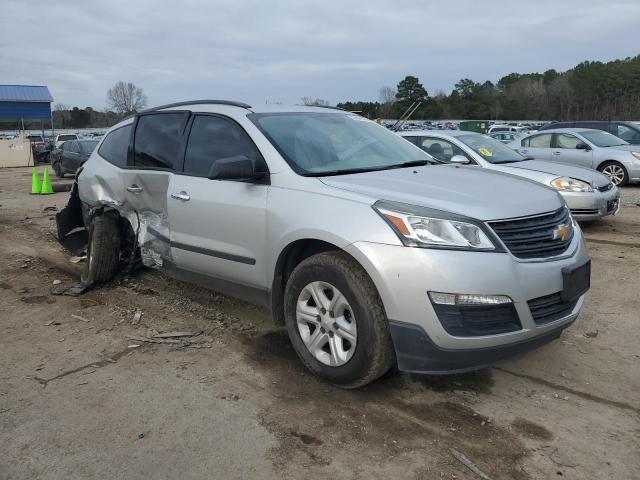 1GNKRFKD3HJ140753 - 2017 CHEVROLET TRAVERSE LS SILVER photo 4