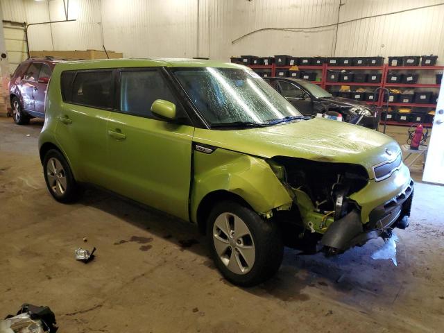 KNDJN2A26F7764372 - 2015 KIA SOUL GREEN photo 4