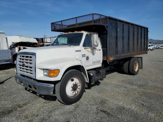 1FDNF80C1WVA28958 - 1998 FORD F800 WHITE photo 1