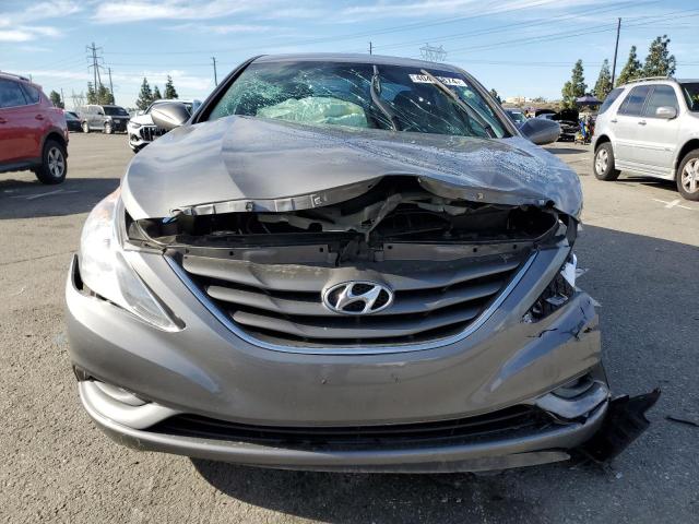 5NPEB4AC9DH641706 - 2013 HYUNDAI SONATA GLS GRAY photo 5