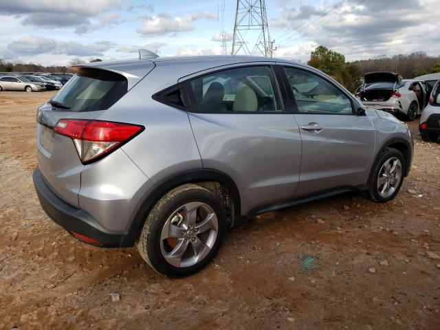 3CZRU5H33KM710060 - 2019 HONDA HR-V LX SILVER photo 3