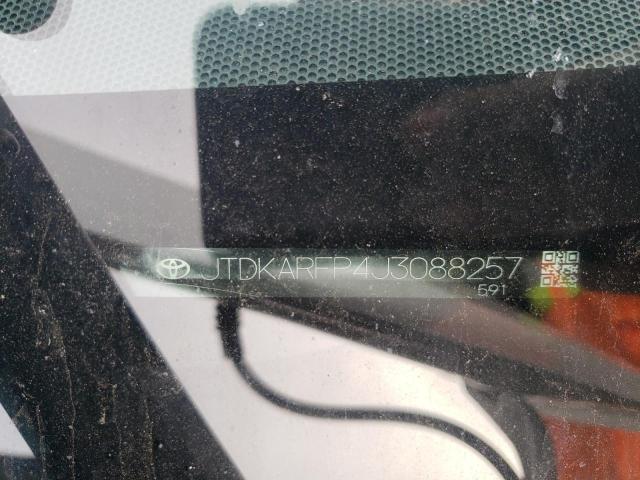 JTDKARFP4J3088257 - 2018 TOYOTA PRIUS PRIM Weiß Foto 12