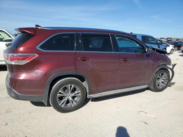 5TDKKRFH1GS146080 - 2016 TOYOTA HIGHLANDER XLE MAROON photo 3