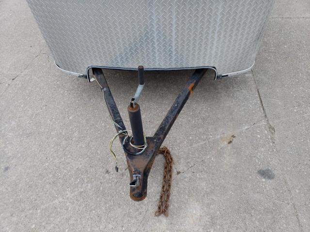 48B500C18X2017839 - 1999 UTILITY TRAILER WHITE photo 11