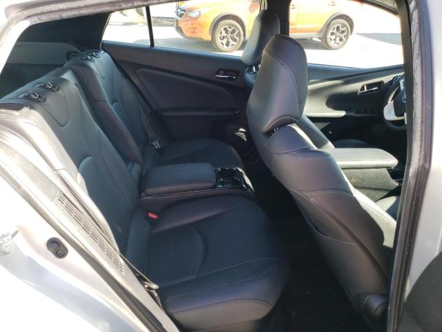 JTDKARFP1H3011713 - 2017 TOYOTA PRIUS PRIM ვერცხლისფერი ფოტო 10