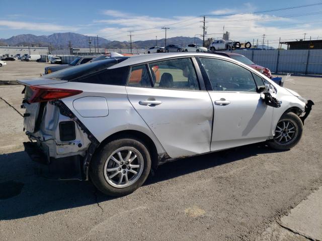 JTDKARFP1H3011713 - 2017 TOYOTA PRIUS PRIM ვერცხლისფერი ფოტო 3