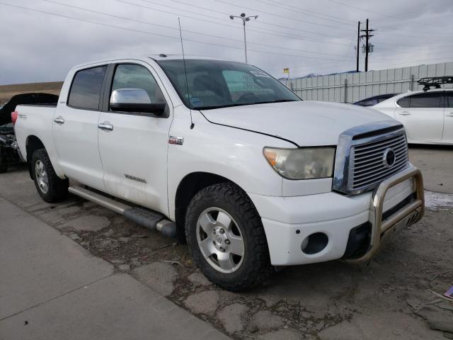 5TFHY5F16CX255899 - 2012 TOYOTA TUNDRA CREWMAX LIMITED WHITE photo 4