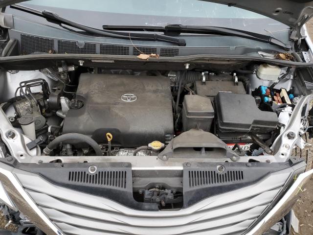 5TDYK3DC3CS220852 - 2012 TOYOTA SIENNA XLE SILVER photo 12