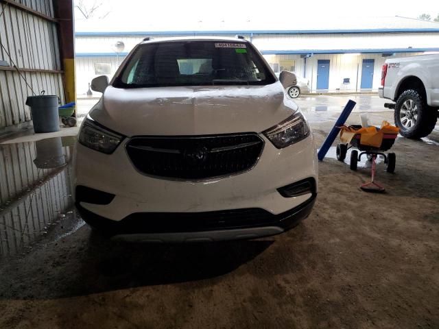 KL4CJASB4JB537288 - 2018 BUICK ENCORE PREFERRED Ақ фото 5