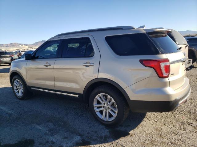 1FM5K7DH5HGC55573 - 2017 FORD EXPLORER XLT TAN photo 2