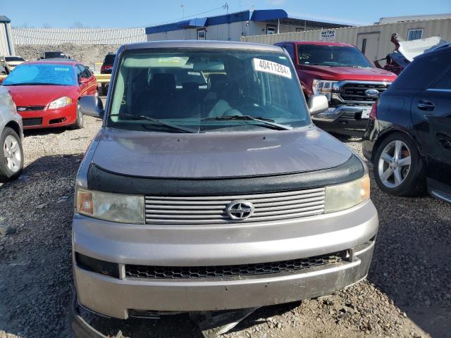 JTLKT324364091756 - 2006 TOYOTA SCION XB GRAY photo 5