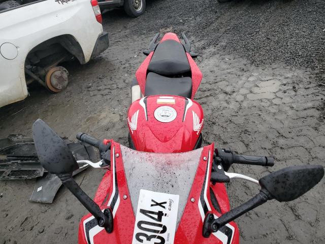 MLHNC5109M5700596 - 2021 HONDA CBR300 R RED photo 5