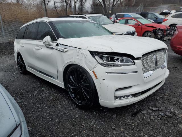 5LM5J7XCXMGL01795 - 2021 LINCOLN AVIATOR RESERVE WHITE photo 4