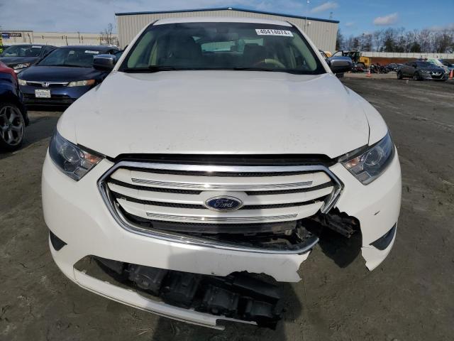 1FAHP2F87EG186955 - 2014 FORD TAURUS LIMITED WHITE photo 5