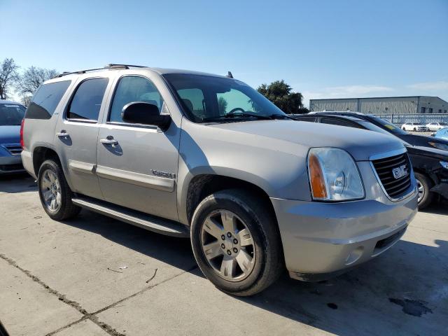 1GKFK13077J151433 - 2007 GMC YUKON BEIGE photo 4