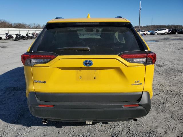 2T3LWRFV3NW134958 - 2022 TOYOTA RAV4 LE YELLOW photo 6