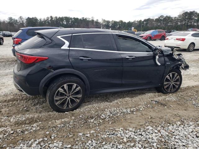 SJKCH5CR9HA019792 - 2017 INFINITI QX30 BASE BLACK photo 3