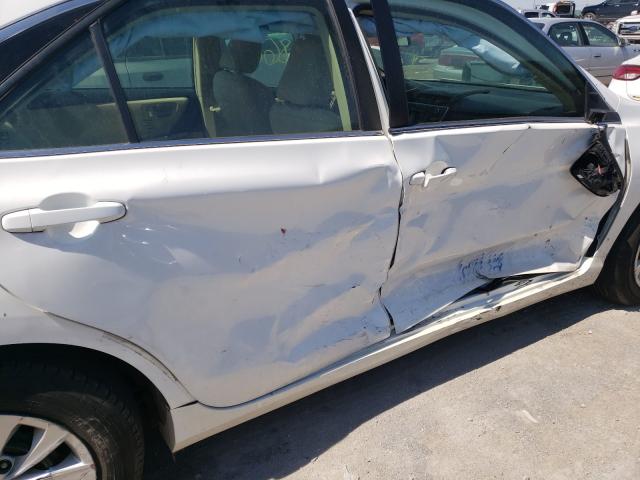 4T4BF1FK6FR446906 - 2015 TOYOTA CAMRY LE WHITE photo 9