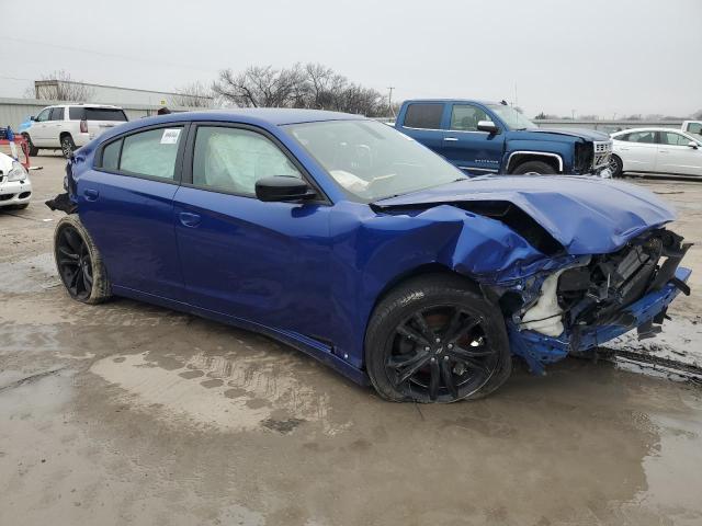 2C3CDXBG8JH186683 - 2018 DODGE CHARGER SXT BLUE photo 4