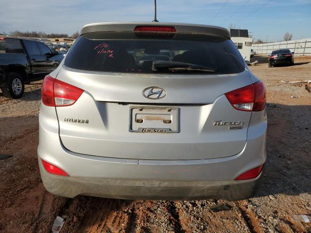 KM8JU3AC9DU741020 - 2013 HYUNDAI TUCSON GLS SILVER photo 6