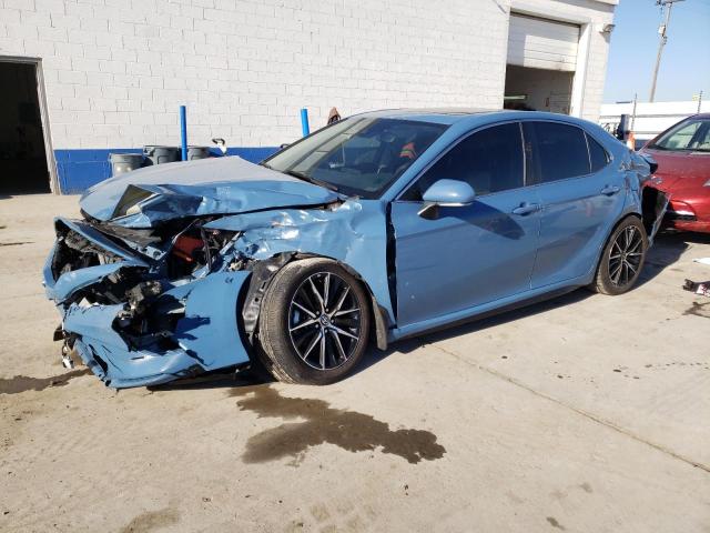 4T1G11BKXPU084696 - 2023 TOYOTA CAMRY SE NIGHT SHADE TURQUOISE photo 1