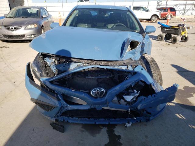 4T1G11BKXPU084696 - 2023 TOYOTA CAMRY SE NIGHT SHADE TURQUOISE photo 5